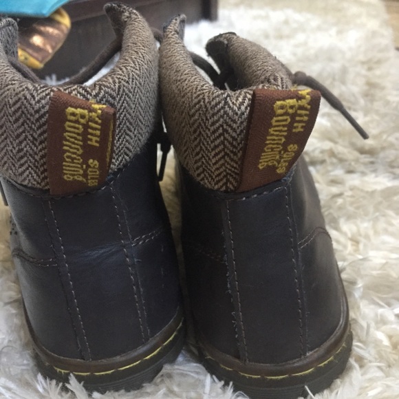 DR MARTEN - Picture 3 of 4